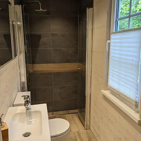 Holiday home Ruhiges Mit Sauna: Hellaberg Iii